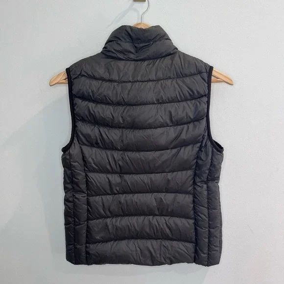 Uniqlo Women's Dark Choloclate Brown Quilted Puffer Down Vest Size Small Zip Up - Picture 2 of 8